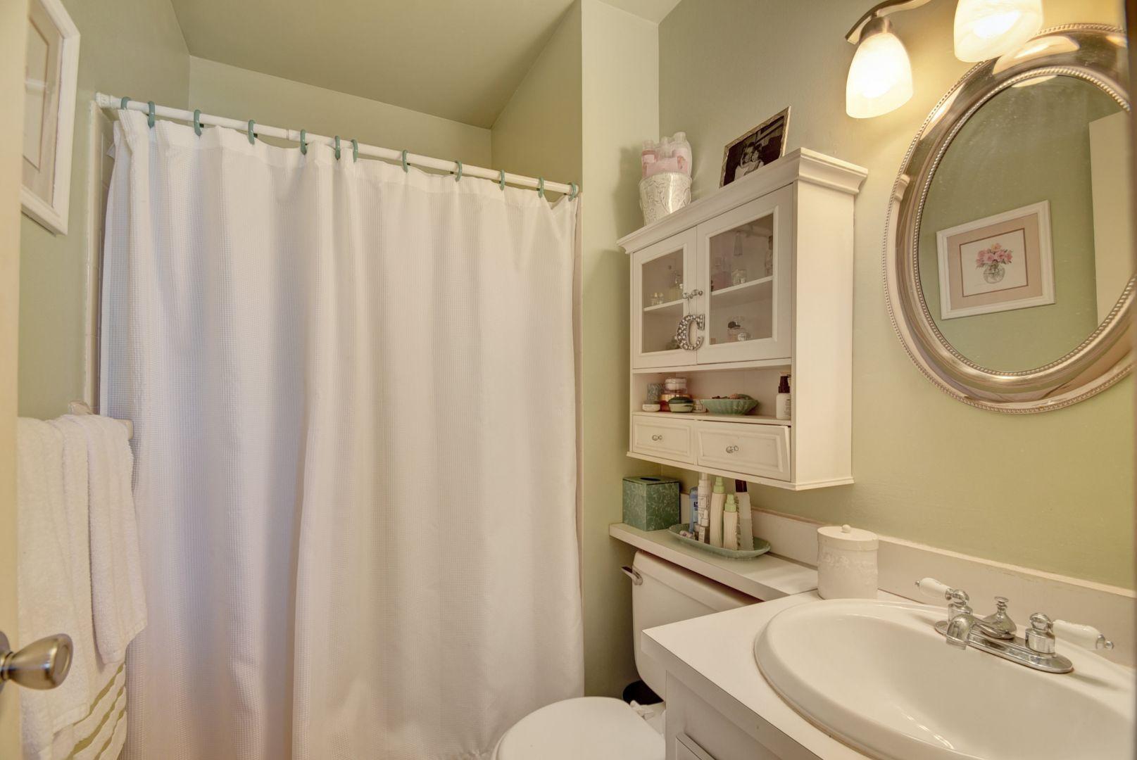 19445 Carolina Circle Boca Raton, FL 33434 - Photo 14 of 34 MasterBath