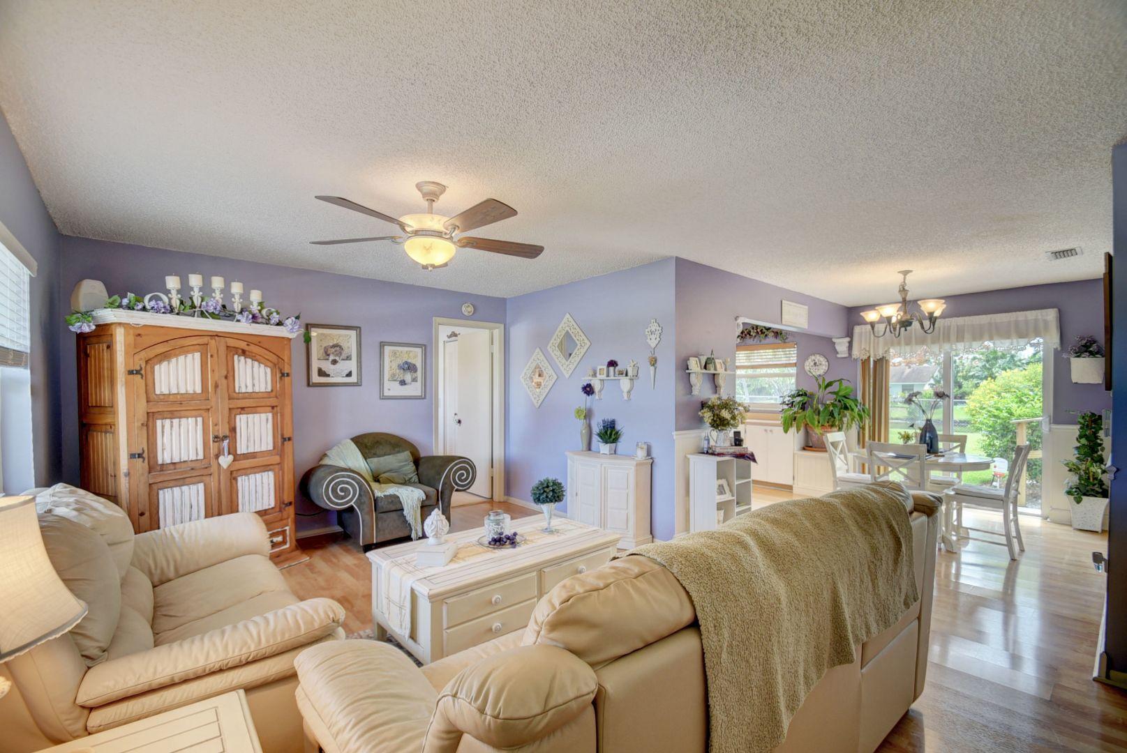 19445 Carolina Circle Boca Raton, FL 33434 - Photo 4 of 34 Entrance_LivingRoom