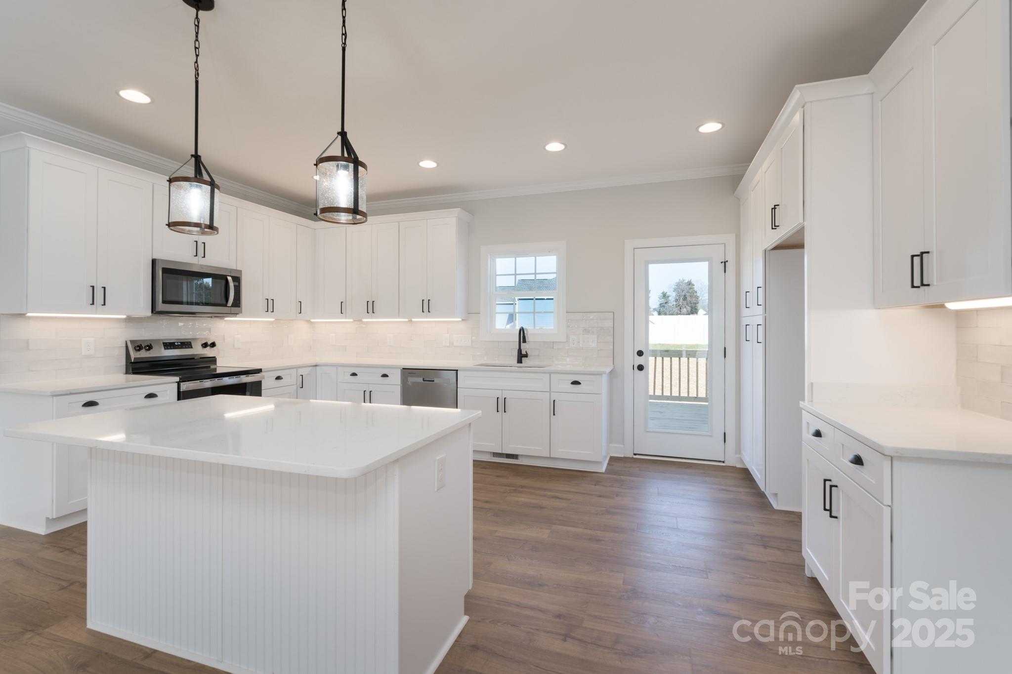 2226 Zinker Road Rock Hill, SC 29732 - Photo 5 of 30 Gallery Image 5