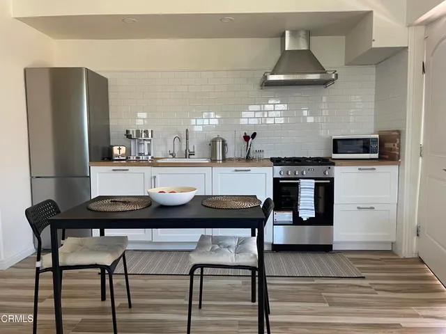 $1,275,000 | 2496 Parkway Drive, Camarillo, CA 93010