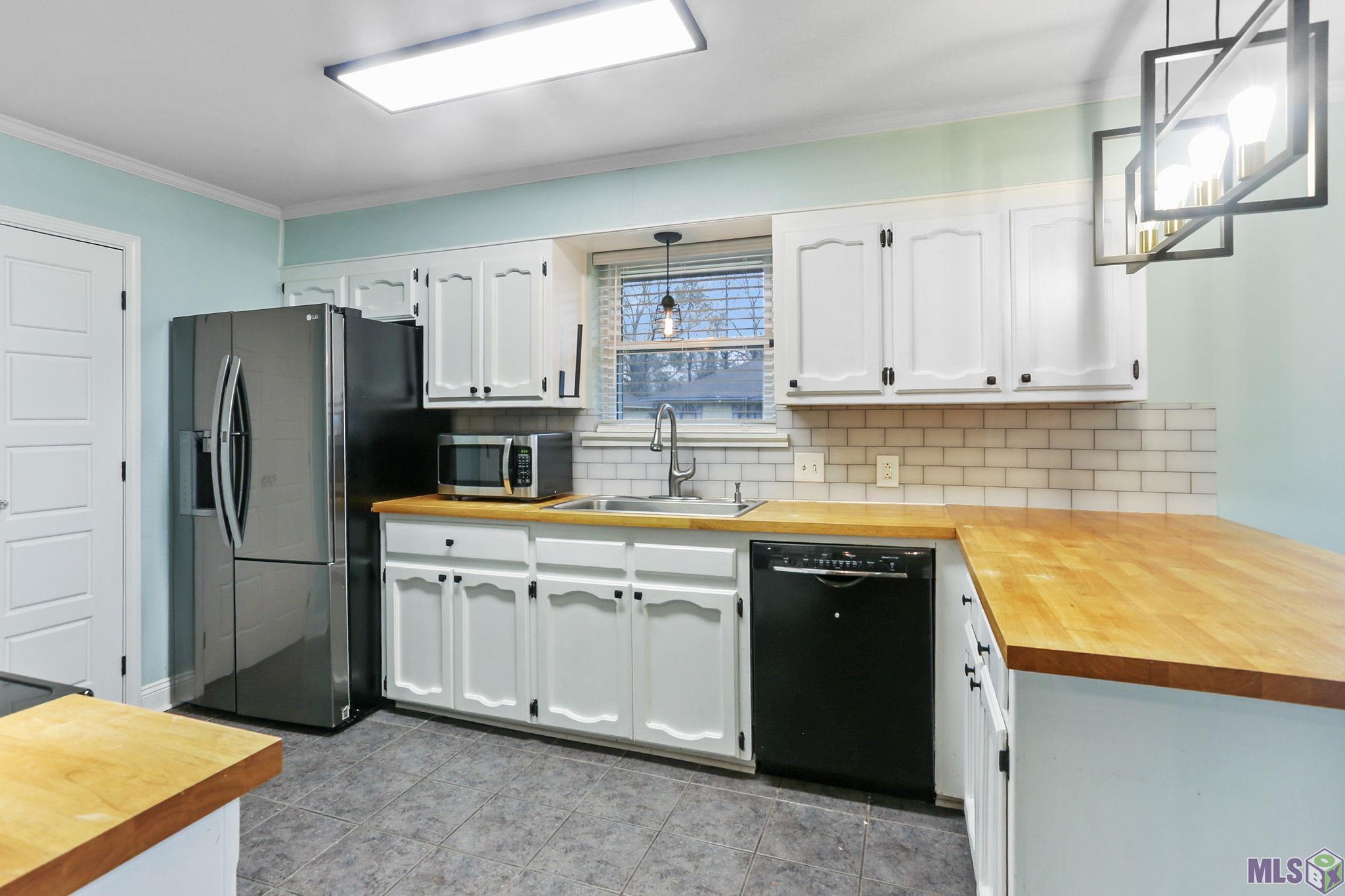 7622 O'Neal Road St. George, LA 70817 - Photo 4 of 10