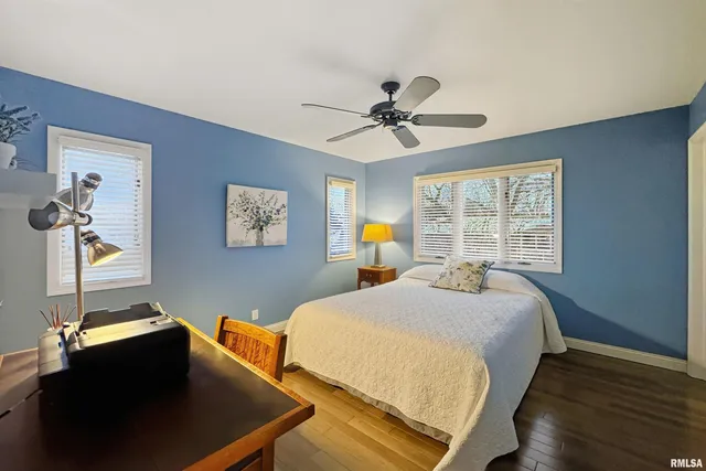 $475,000 | 1102 Tottenham Court, Washington, IL 61571