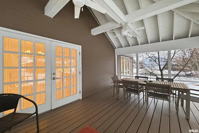 $475,000 | 1102 Tottenham Court, Washington, IL 61571