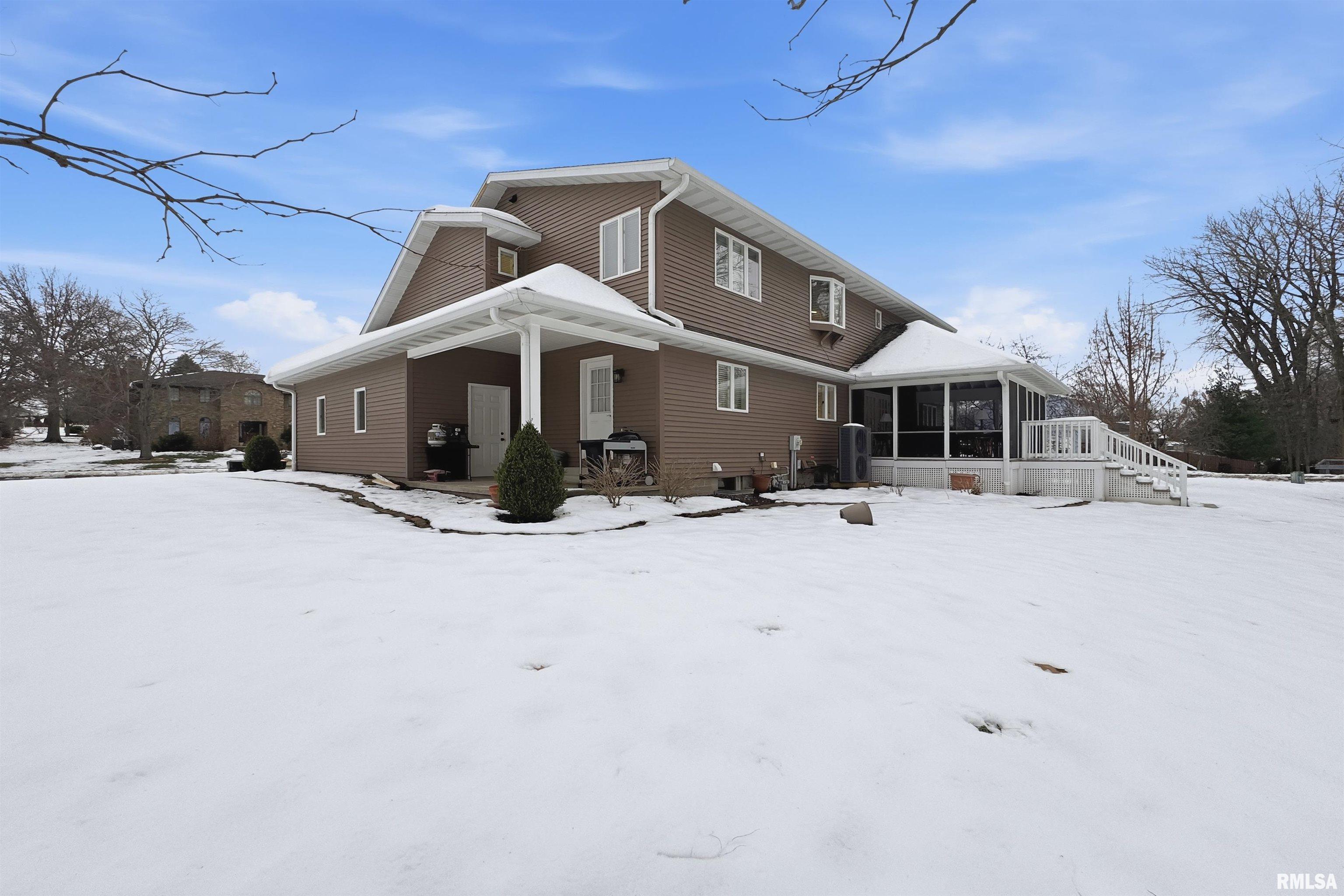 1102 Tottenham Court Washington, IL 61571 - Photo 45 of 46 Gallery Image 45