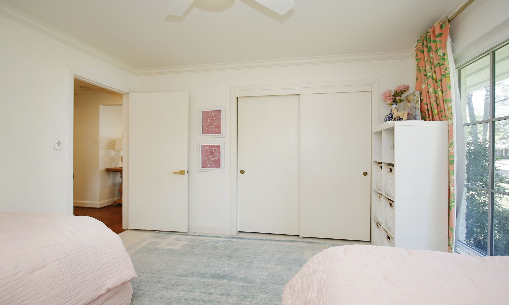 827 St George Lane Houston, TX 77079 - Photo 35 of 50