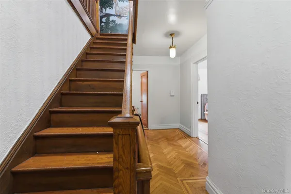a view of entryway