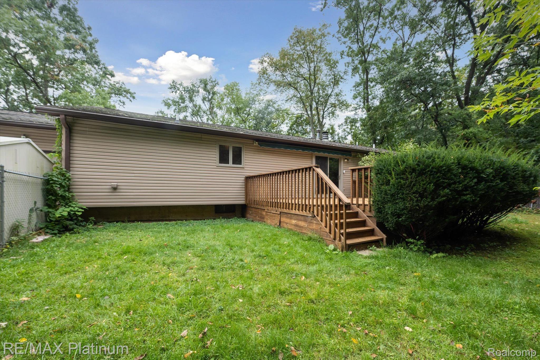4987 Culver Road Brighton, MI 48114 - Photo 23 of 25 Rear view