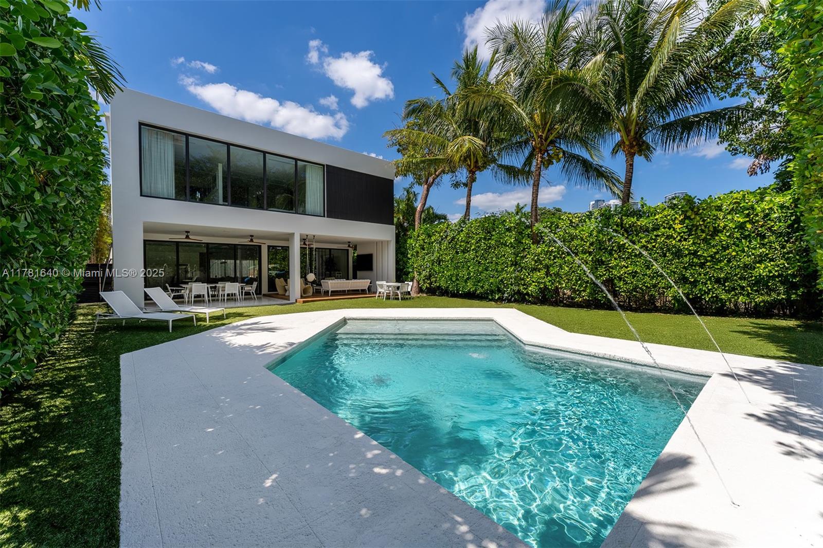 2031 South Miami Avenue Miami, FL 33129 - Photo 20 of 23