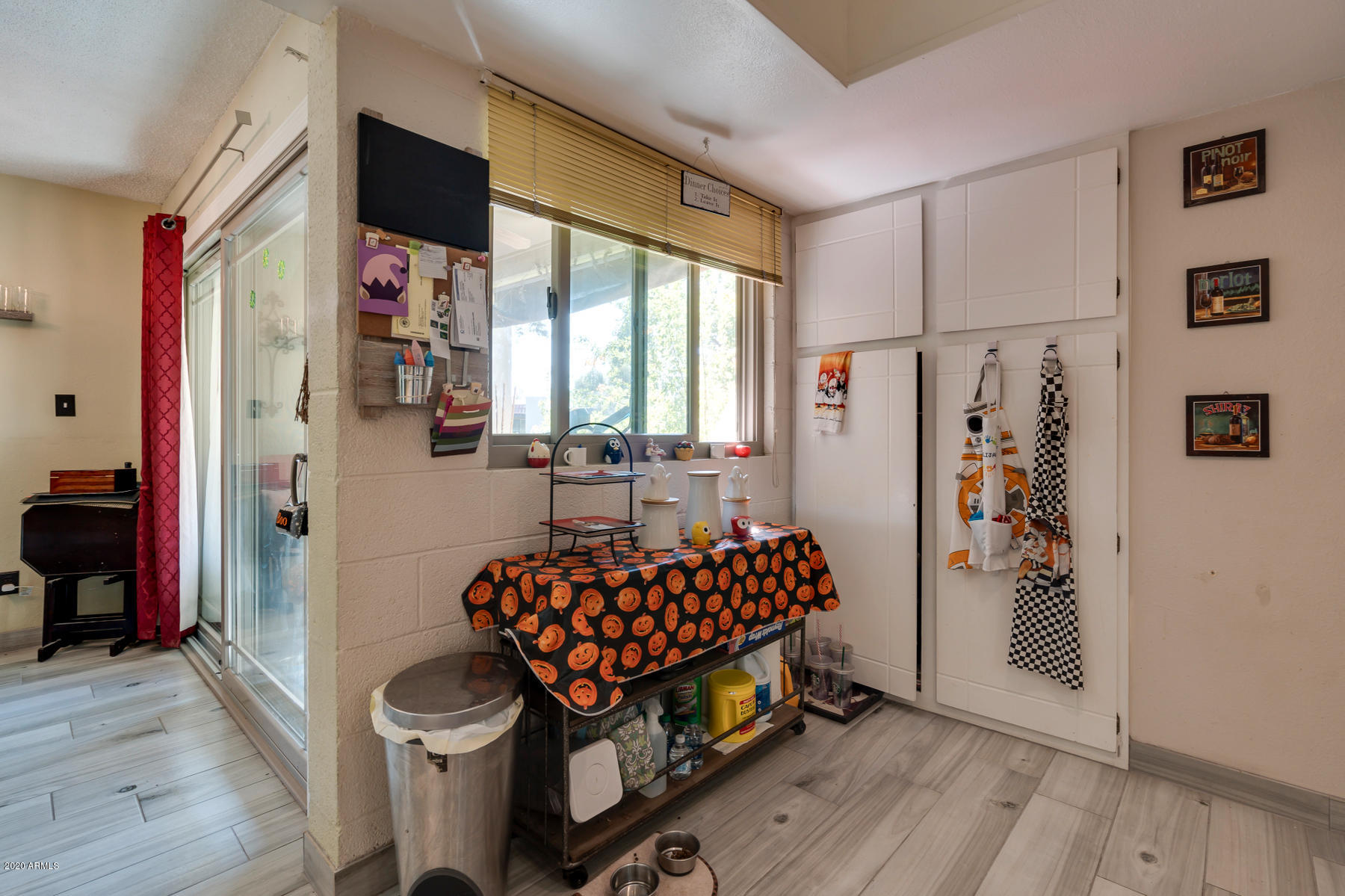 4201 East Camelback Road, Unit 88 Phoenix, AZ 85018 - Photo 11 of 33 011-4201ECAMELBACKRD88-Phoenix-AZ-85018-