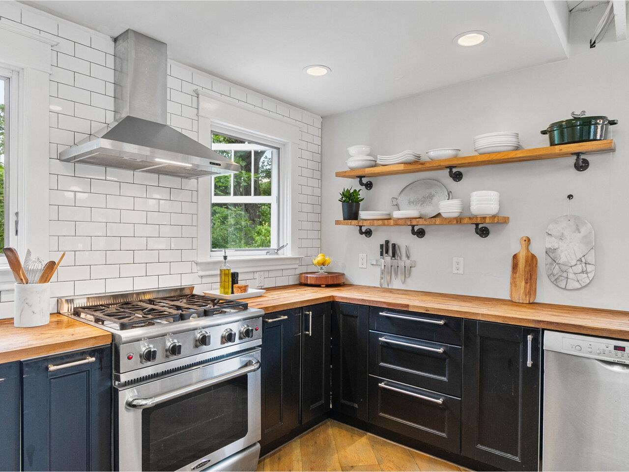 29 Shelburne Street Burlington, VT 05401 - Photo 14 of 58