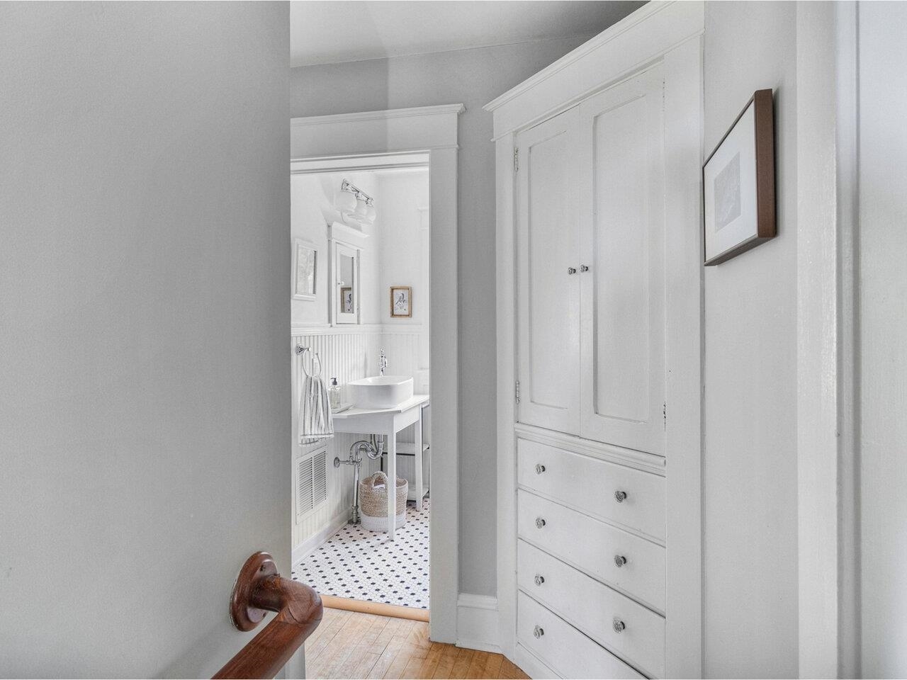 29 Shelburne Street Burlington, VT 05401 - Photo 34 of 58