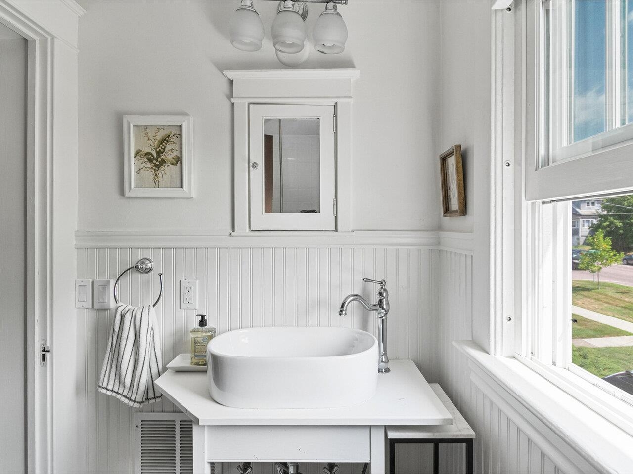 29 Shelburne Street Burlington, VT 05401 - Photo 44 of 58