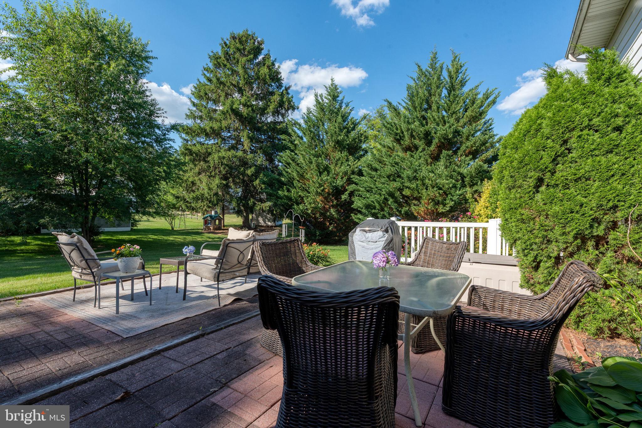 140 Margate Road York, PA 17408 - Photo 7 of 46