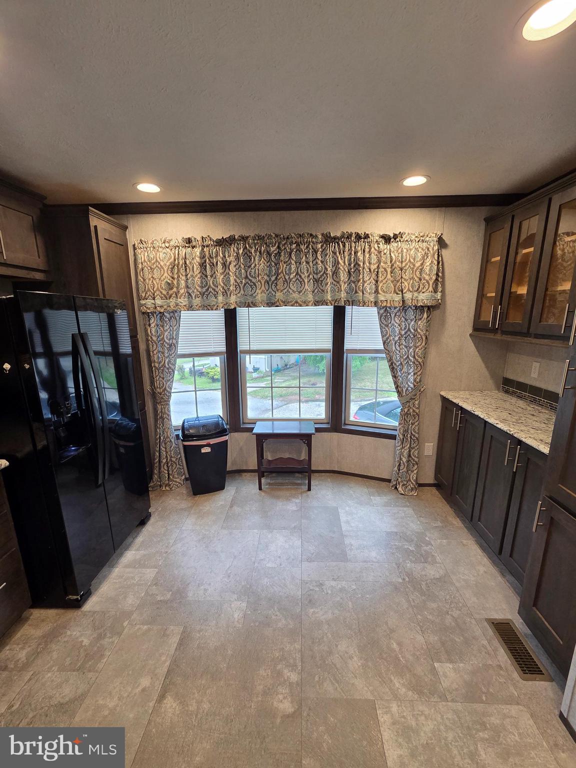 860 Latshaw Road Spring City, PA 19475 - Photo 8 of 30