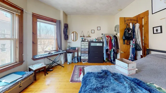 $3,650 | 40 Mozart Street, Unit 3, Boston, MA 02130