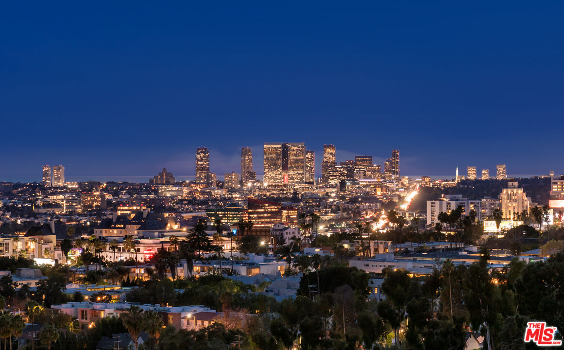 1012 Wallace Ridge Beverly Hills, CA 90210 - Photo 36 of 41 a view of a city