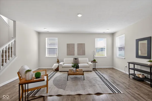 $369,000 | 230 Walker Drive, Whiteland, IN 46184
