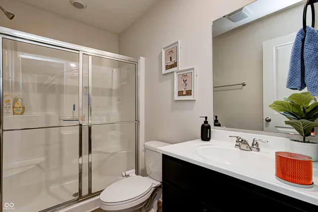 $429,000 | 230 Walker Drive, Whiteland, IN 46184