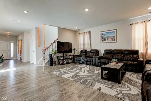 $429,000 | 230 Walker Drive, Whiteland, IN 46184