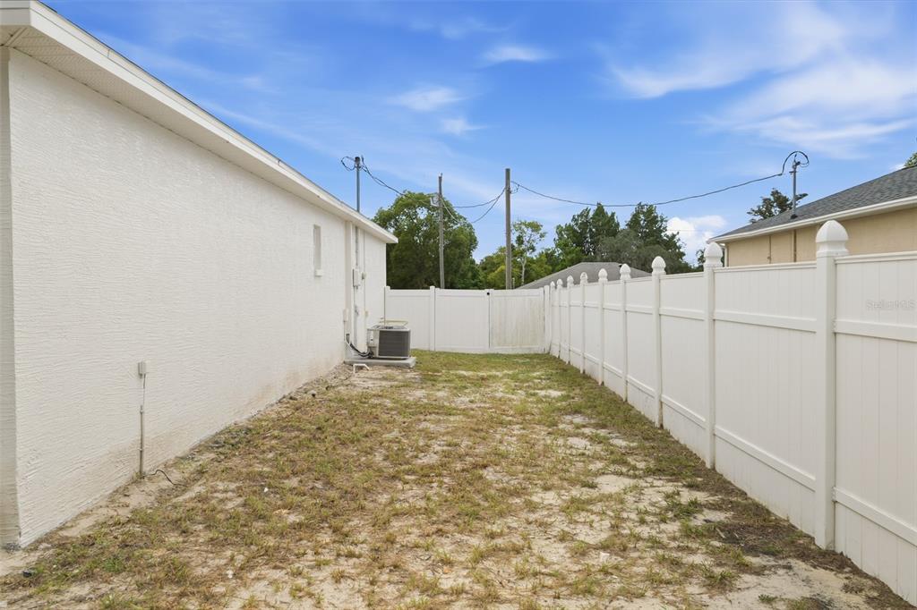10255 Norwick Street Spring Hill, FL 34608 - Photo 30 of 44 Gallery Image 30