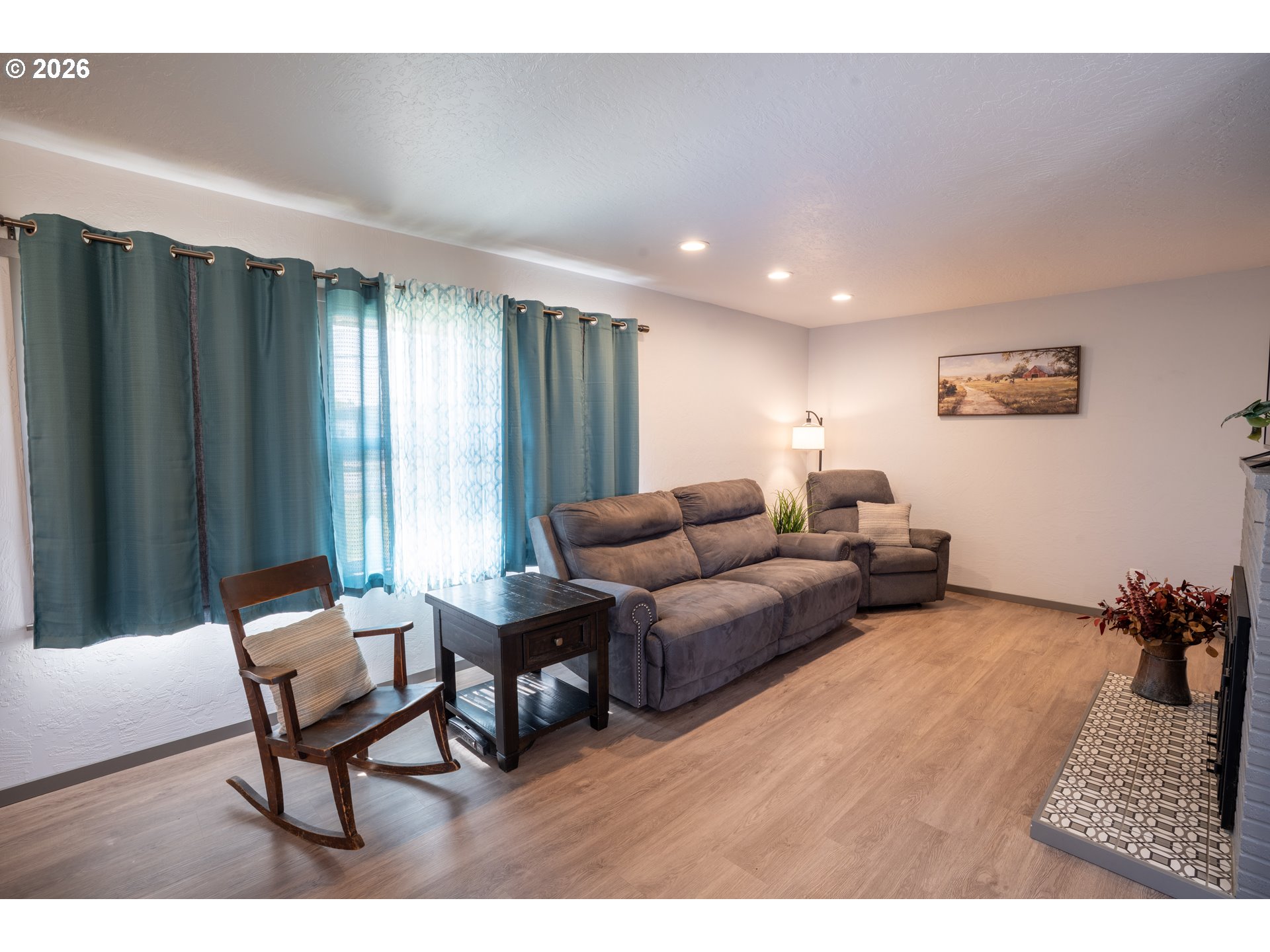 2897 Game Farm Road Springfield, OR 97477 - Photo 5 of 48