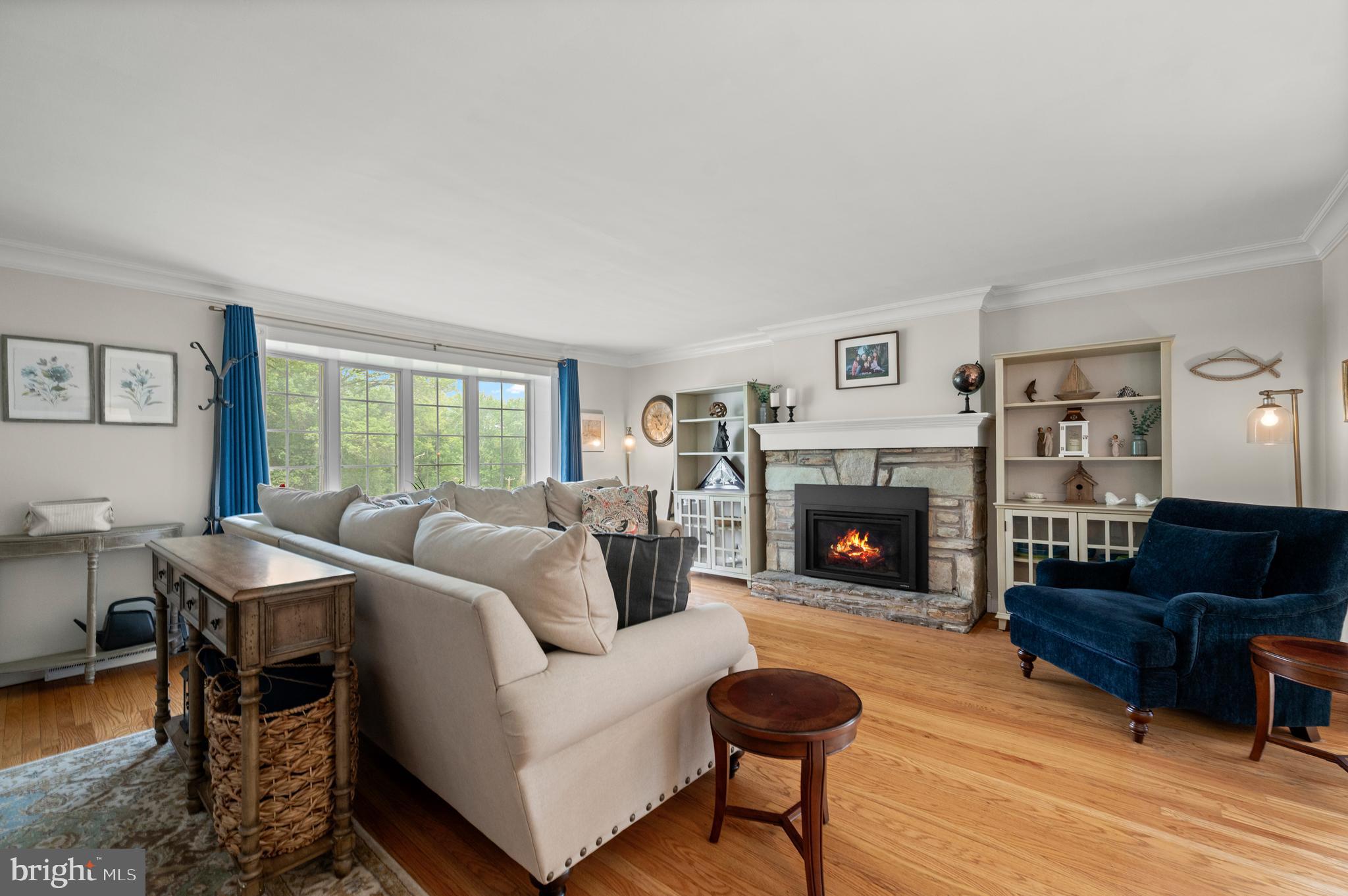 147 Deer Run Road Willow Grove, PA 19090 - Photo 4 of 58 Gallery Image 4