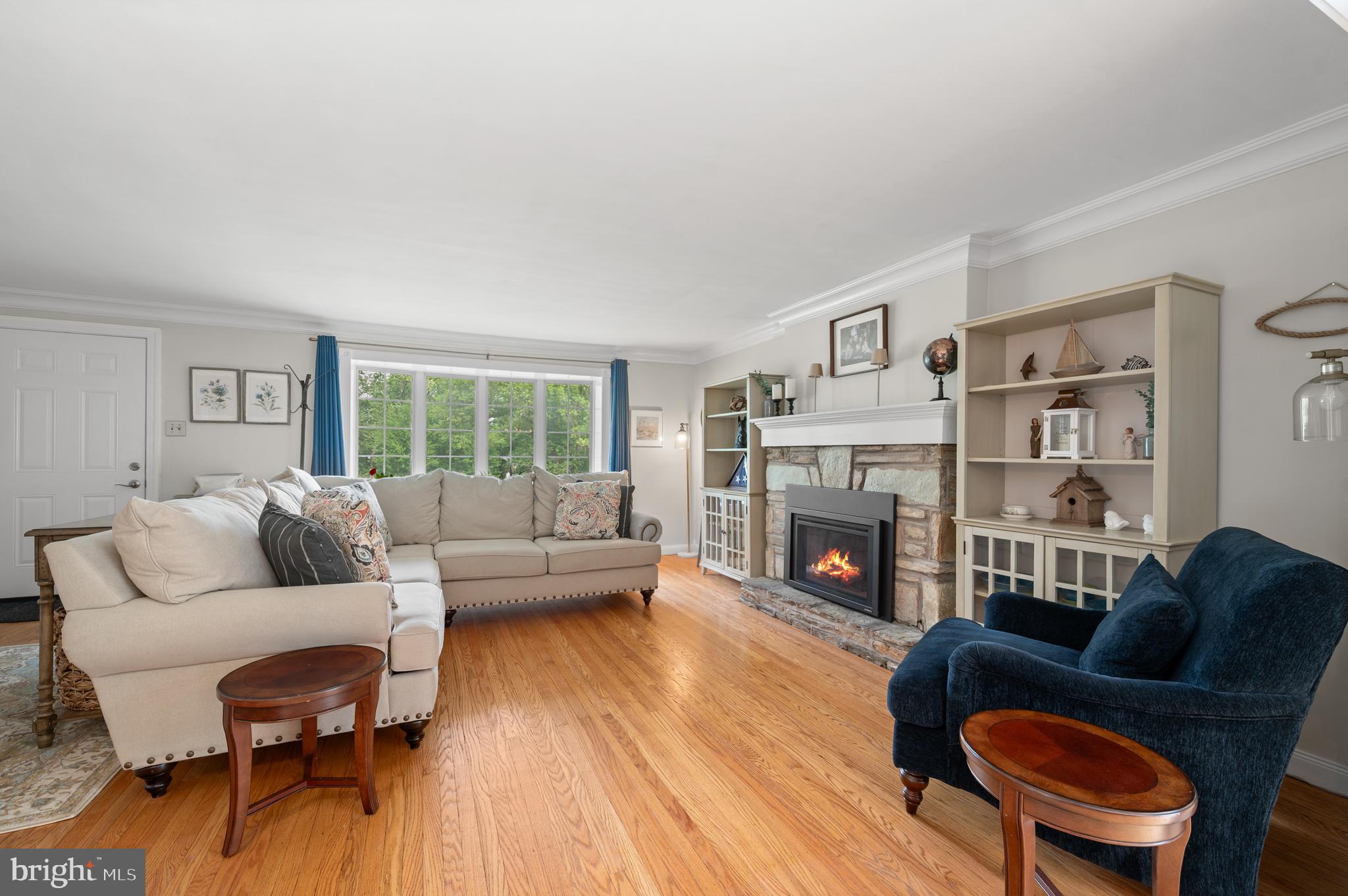 147 Deer Run Road Willow Grove, PA 19090 - Photo 5 of 58 Gallery Image 5