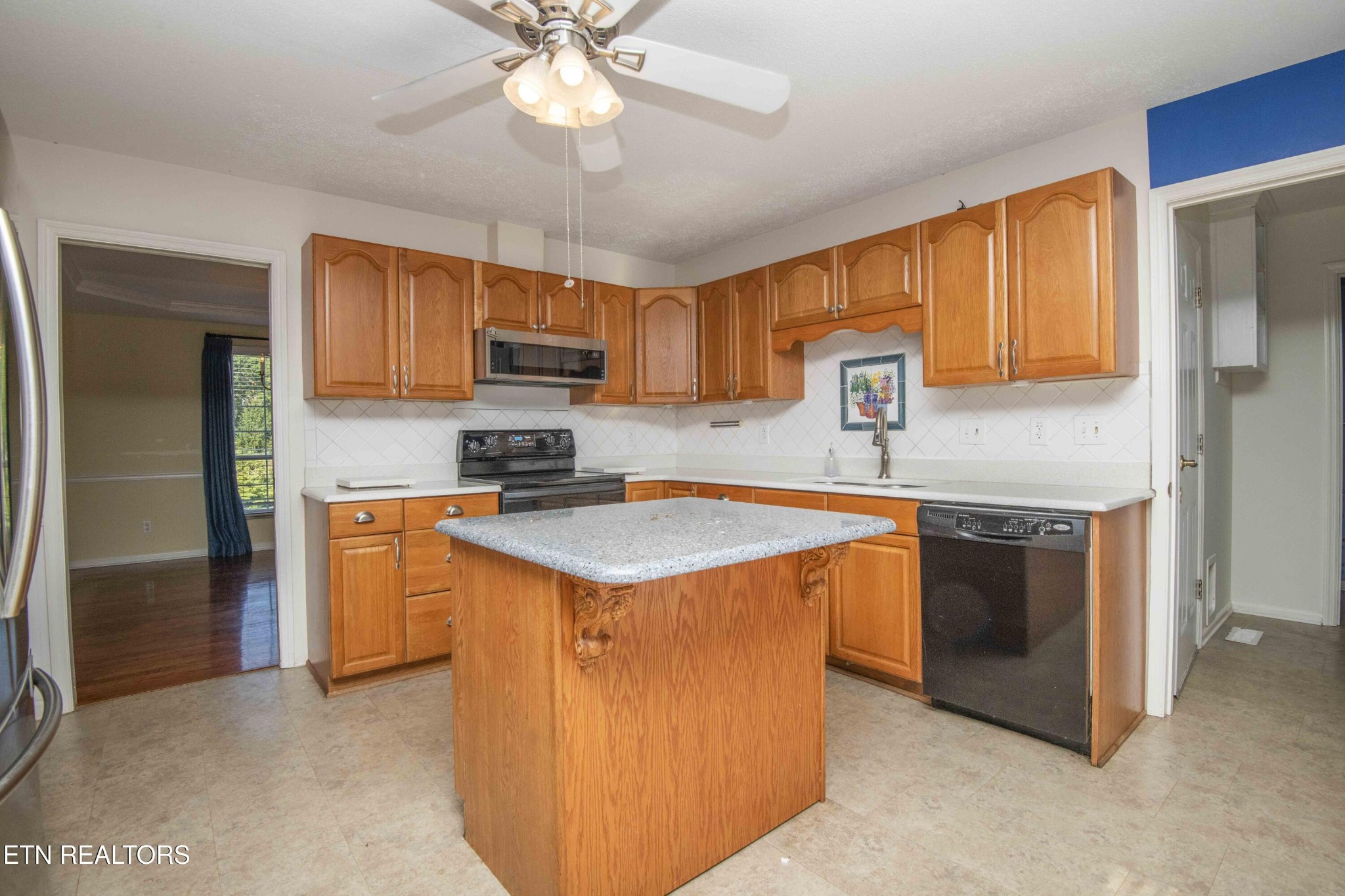 902 Ruffian Lane Northwest Knoxville, TN 37923 - Photo 14 of 42