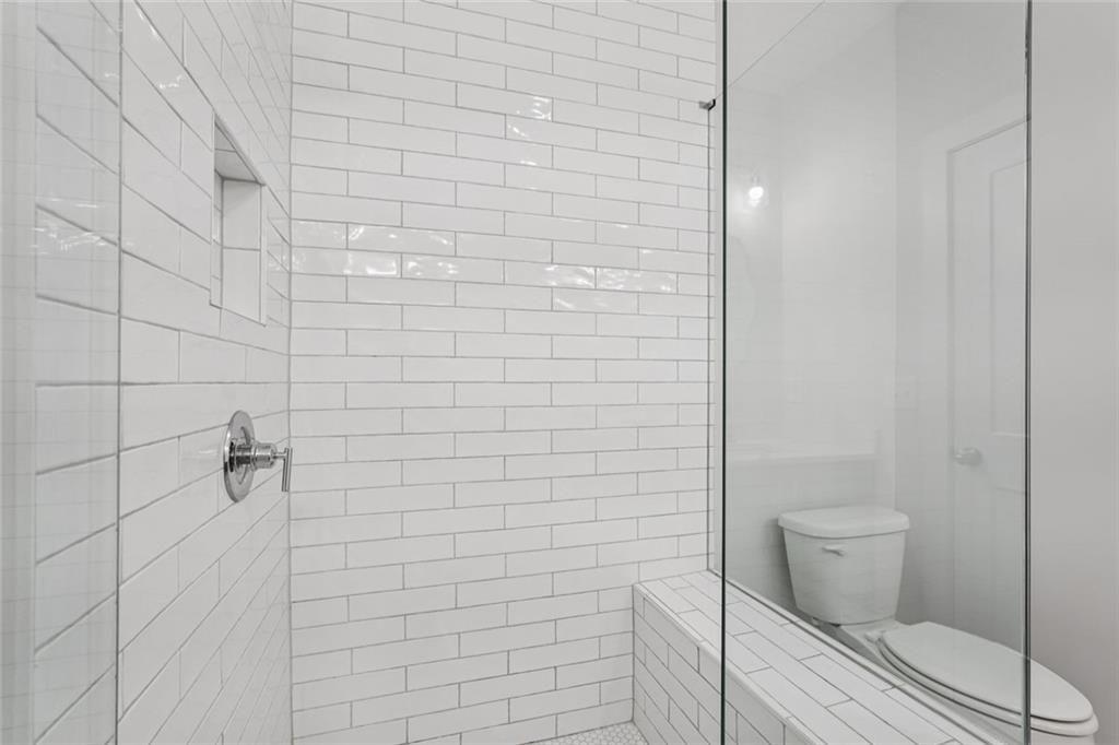 193 Chestnut Circle, Unit 38 Atlanta, GA 30342 - Photo 27 of 57