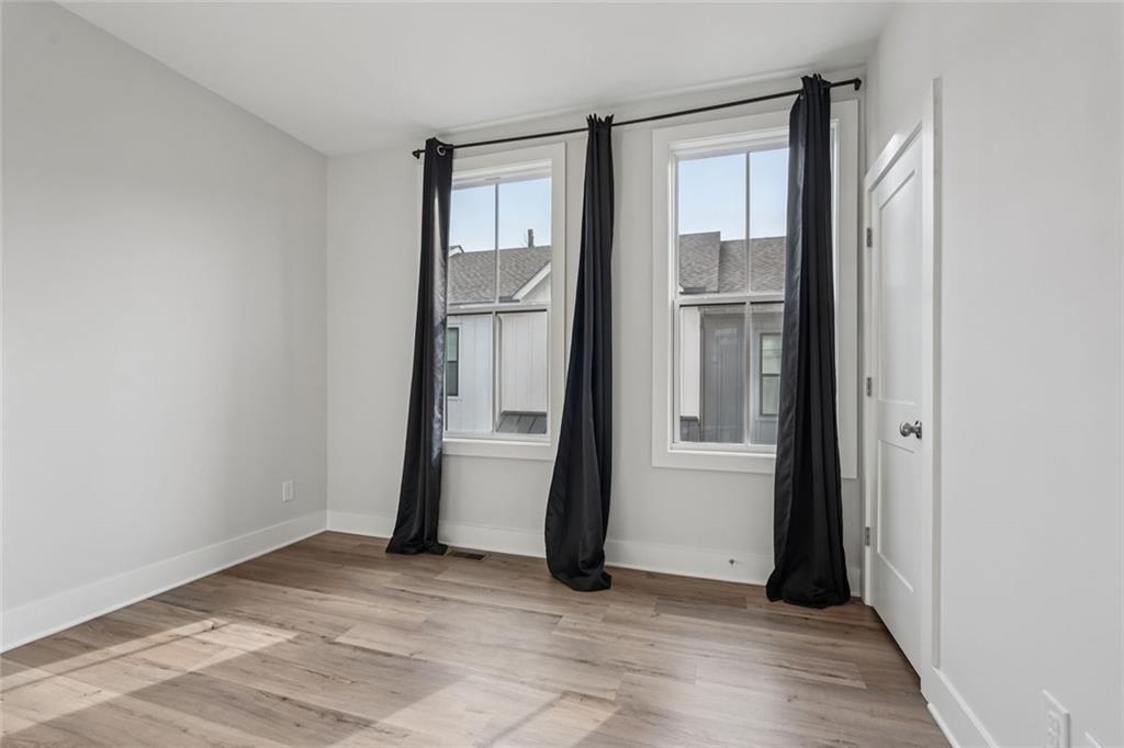 193 Chestnut Circle, Unit 38 Atlanta, GA 30342 - Photo 35 of 57