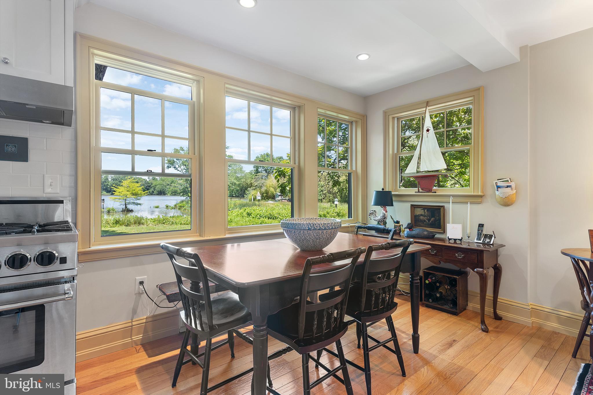 114 Front Street Crumpton, MD 21628 - Photo 12 of 66 Dine Overlooking the River