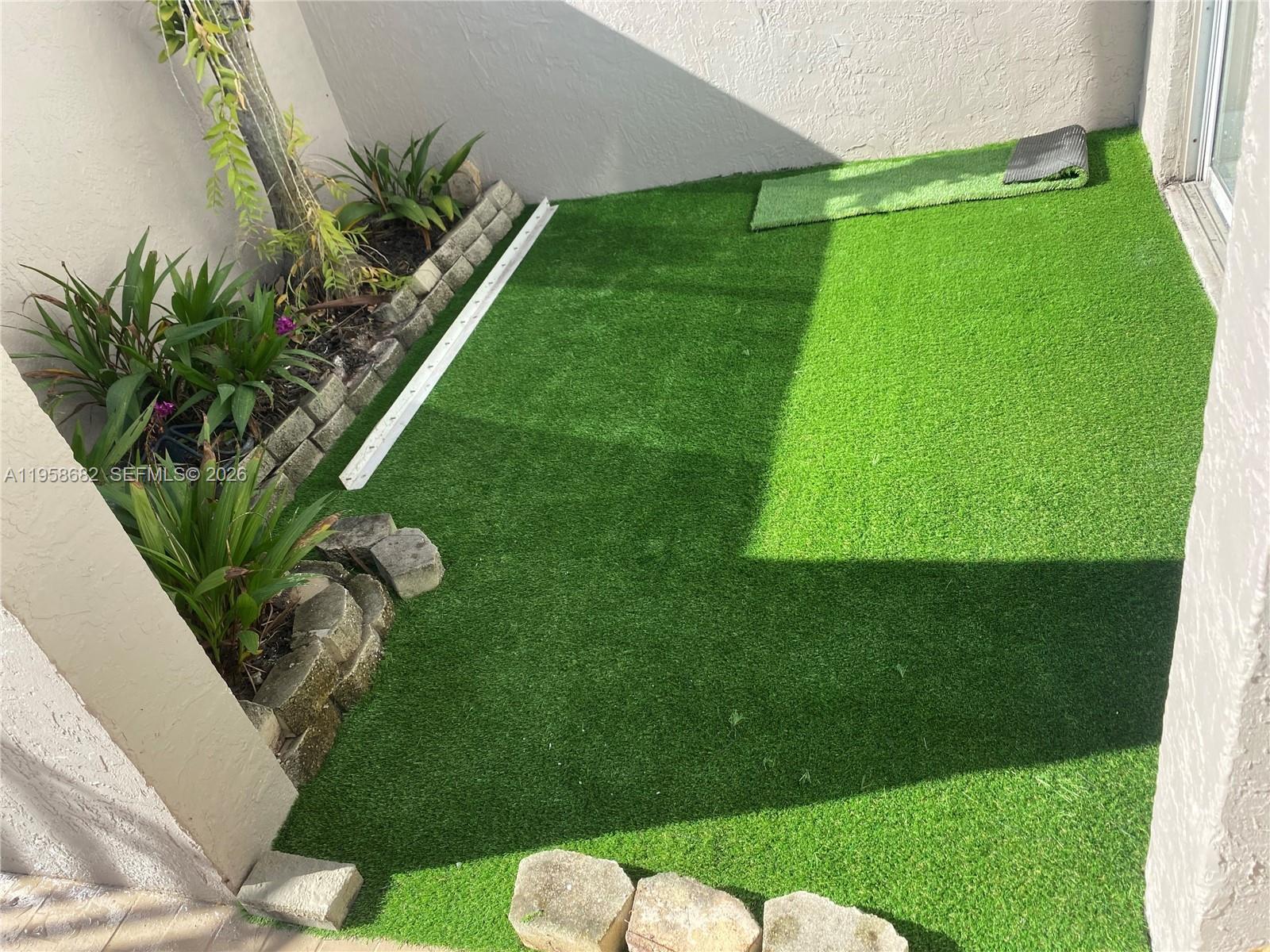 12907 Southwest 64th Lane Miami, FL 33183 - Photo 24 of 28 INTERIOR PATIO