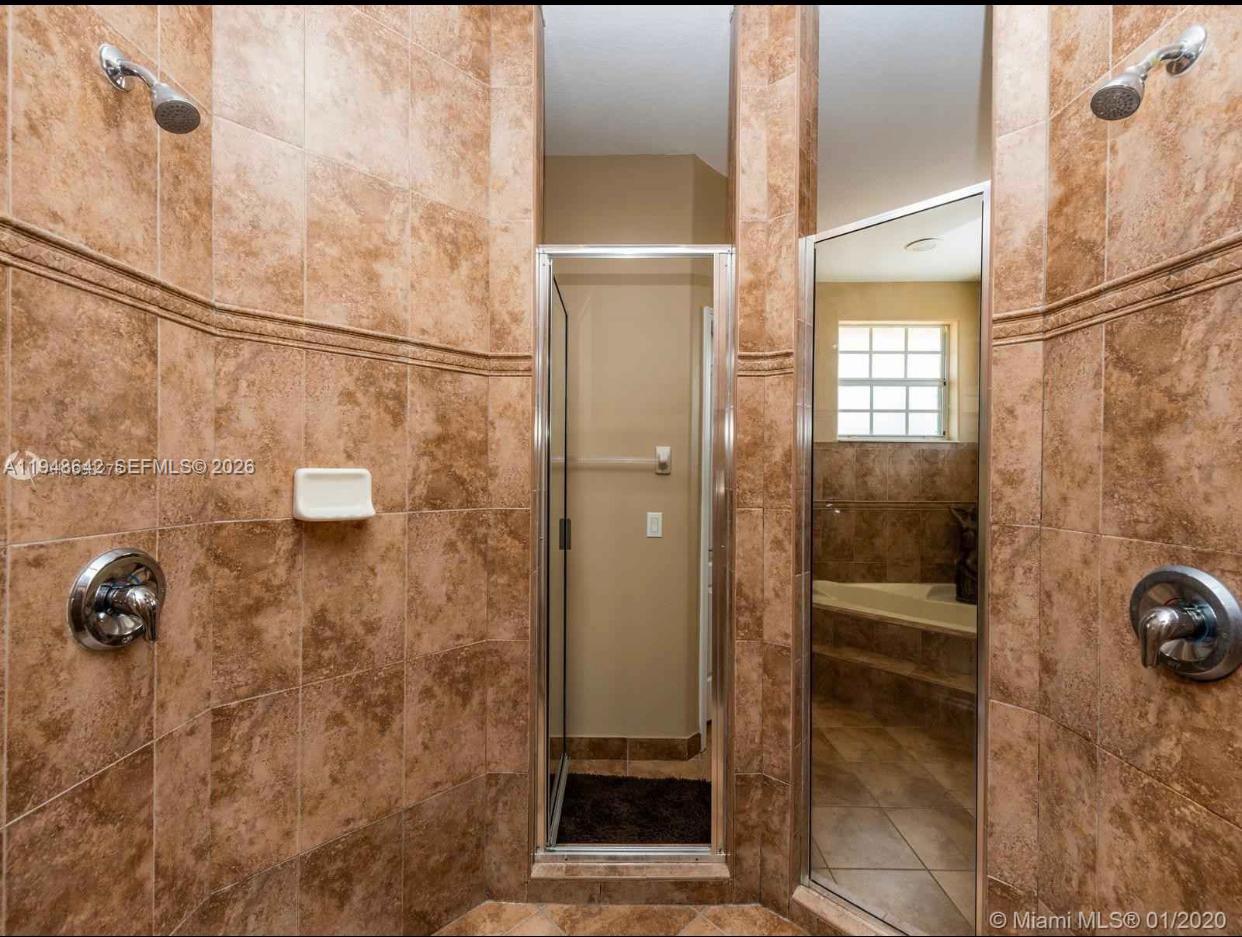 1360 Southwest 142nd Avenue Miami, FL 33184 - Photo 44 of 54