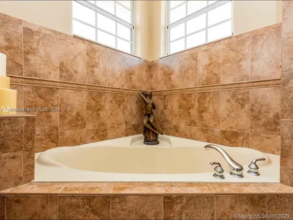 $5,750 | 1360 Southwest 142nd Avenue, Miami, FL 33184