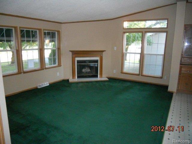 20420 Superior Road Taylor, MI 48180 - Photo 10 of 24 Family Room.JPG