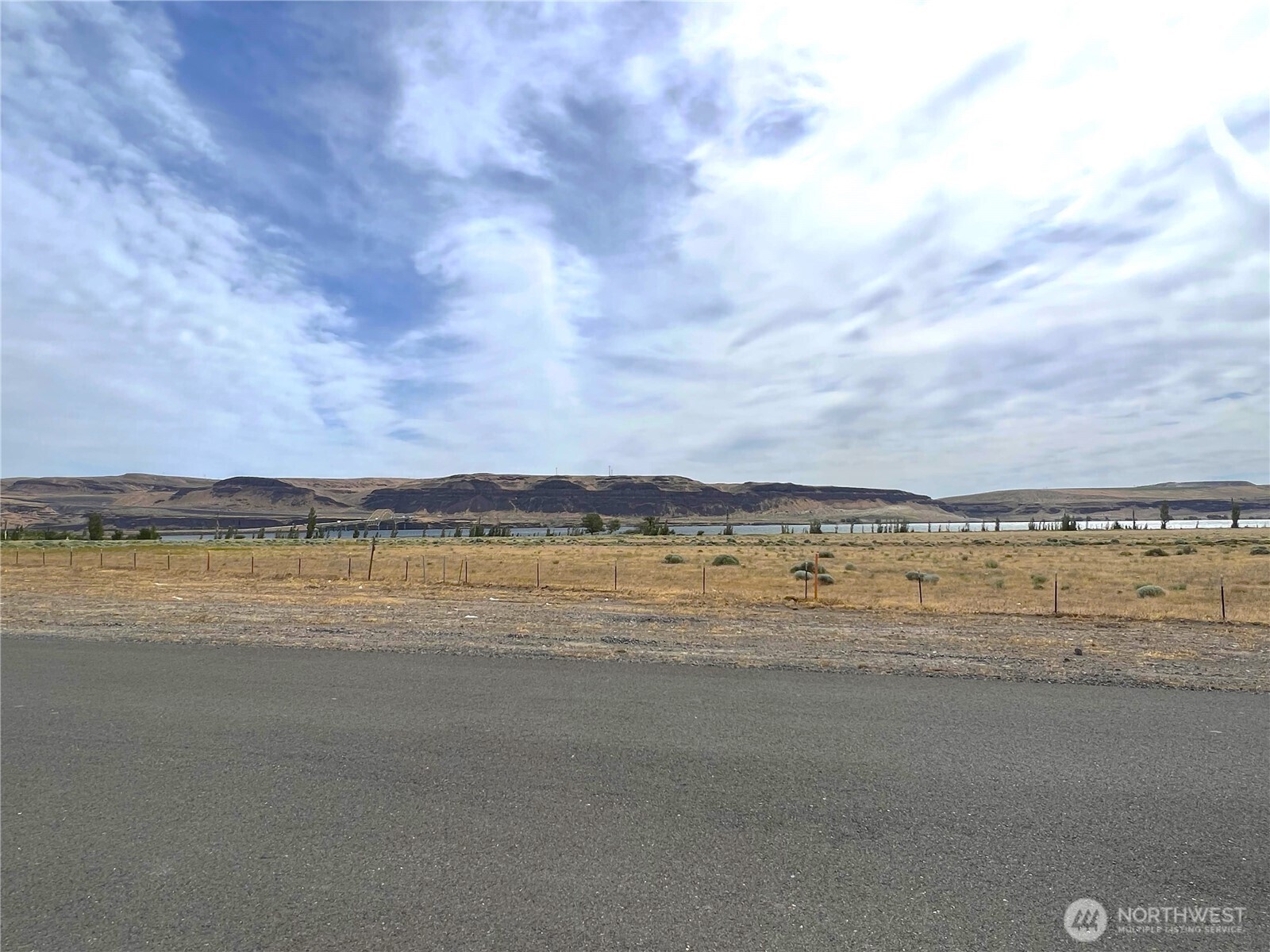 240 Vantage Bay Loop Vantage, WA 98950 - Photo 4 of 24