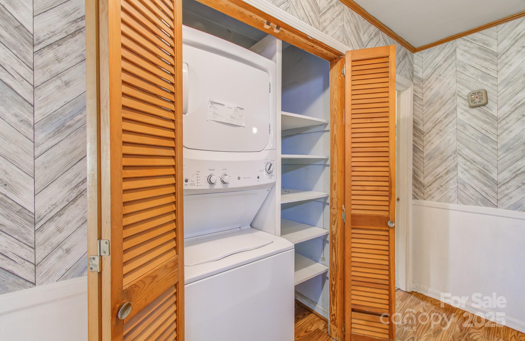 617 Oak Grove Road Kings Mountain, NC 28086 - Photo 22 of 32 a view of entryway of the house