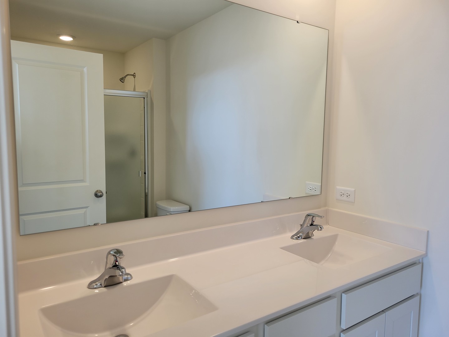 329 Summit Circle Lombard, IL 60148 - Photo 9 of 46