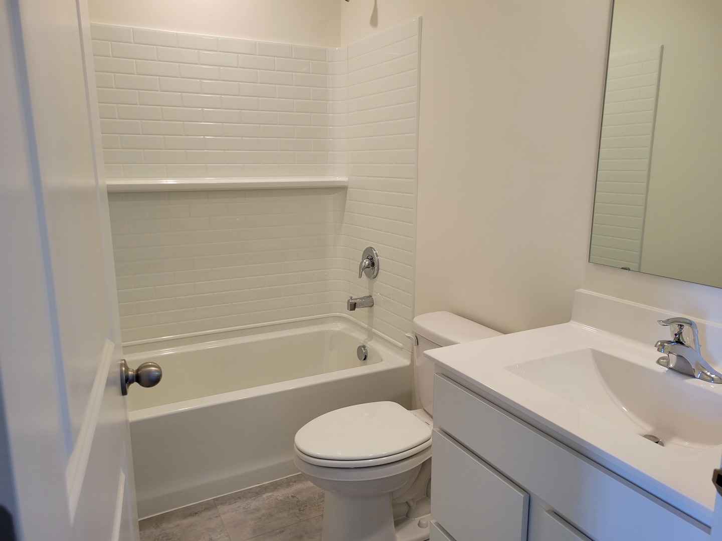 329 Summit Circle Lombard, IL 60148 - Photo 10 of 46