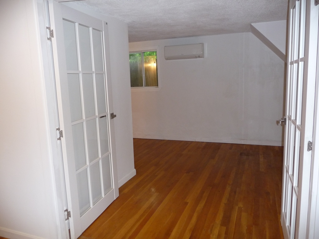 58 Upland Road Natick, MA 01760 - Photo 7 of 12