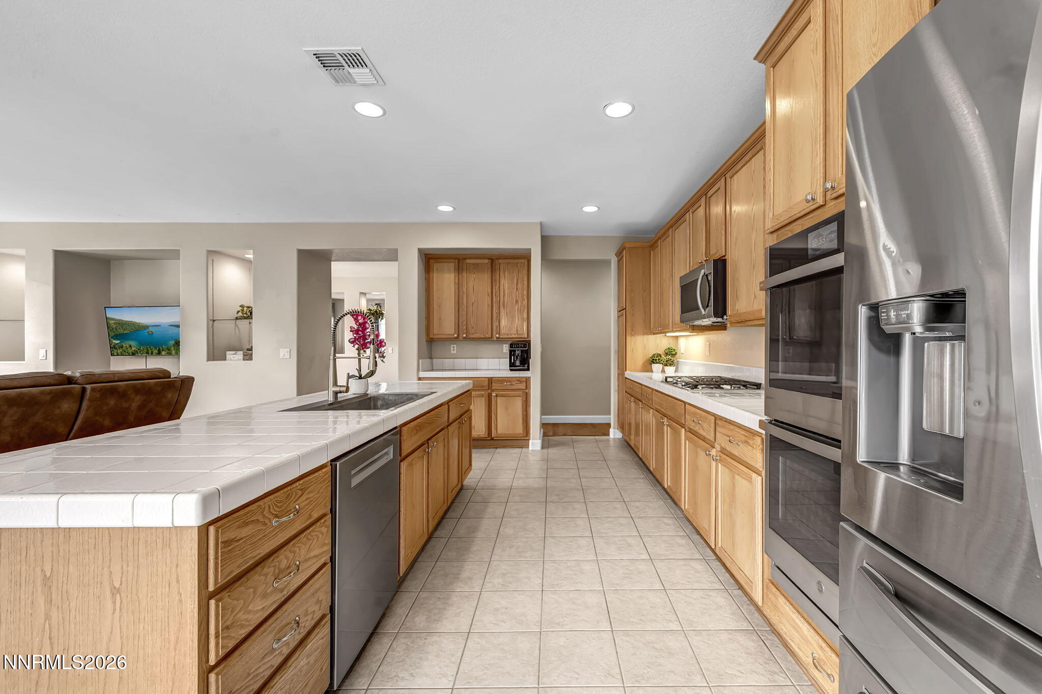 14010 Welsh Mountain Court Reno, NV 89521 - Photo 6 of 36 38-web-or-mls-14010-welsh-mountain-ct