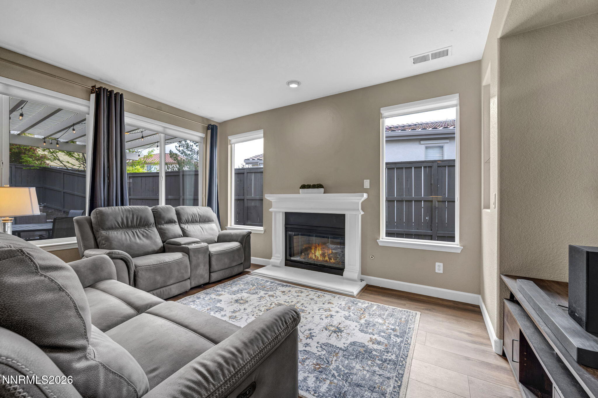 14010 Welsh Mountain Court Reno, NV 89521 - Photo 8 of 36 20-web-or-mls-14010-welsh-mountain-ct