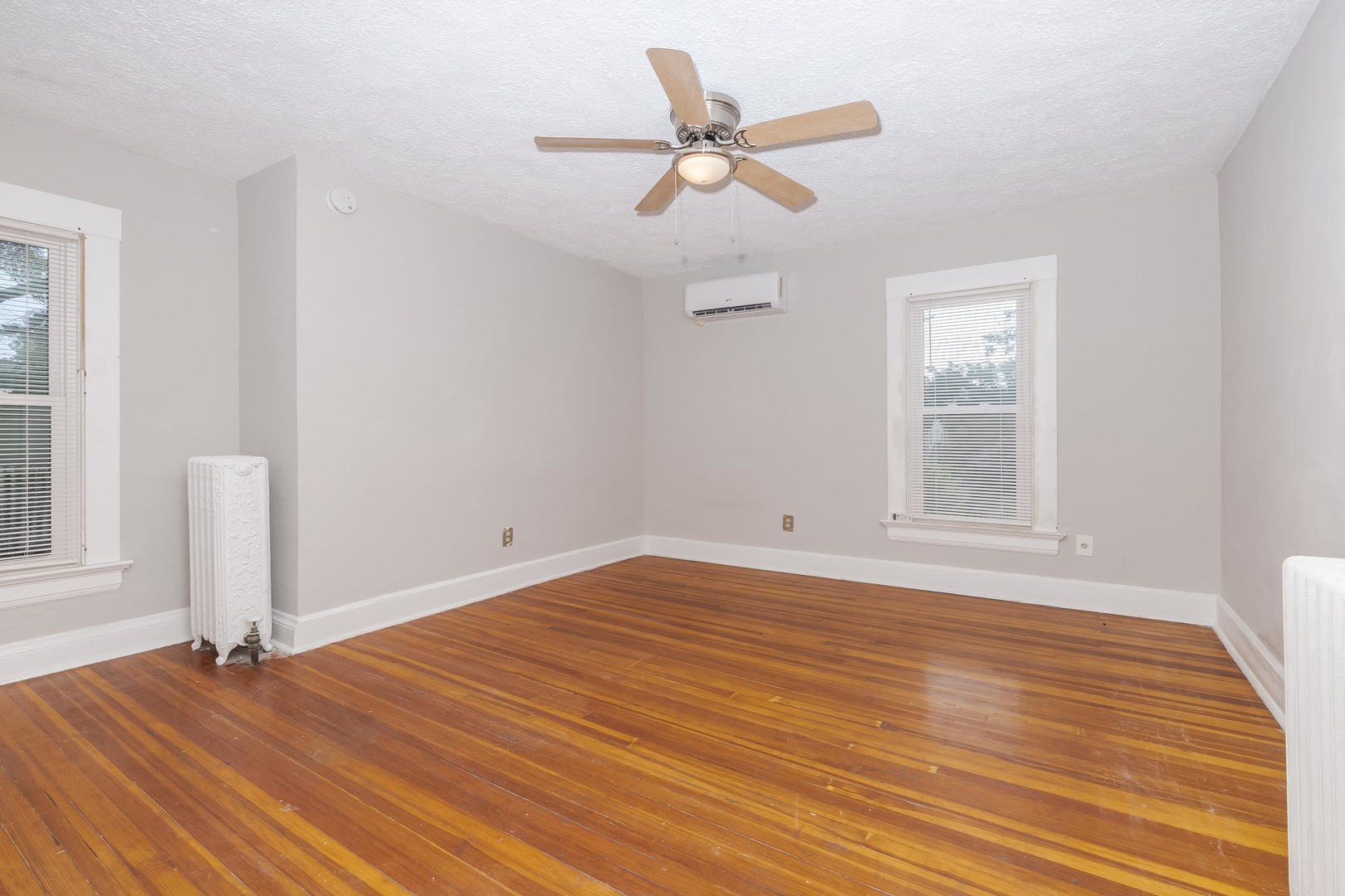 615 North Chicago Street Pontiac, IL 61764 - Photo 35 of 44