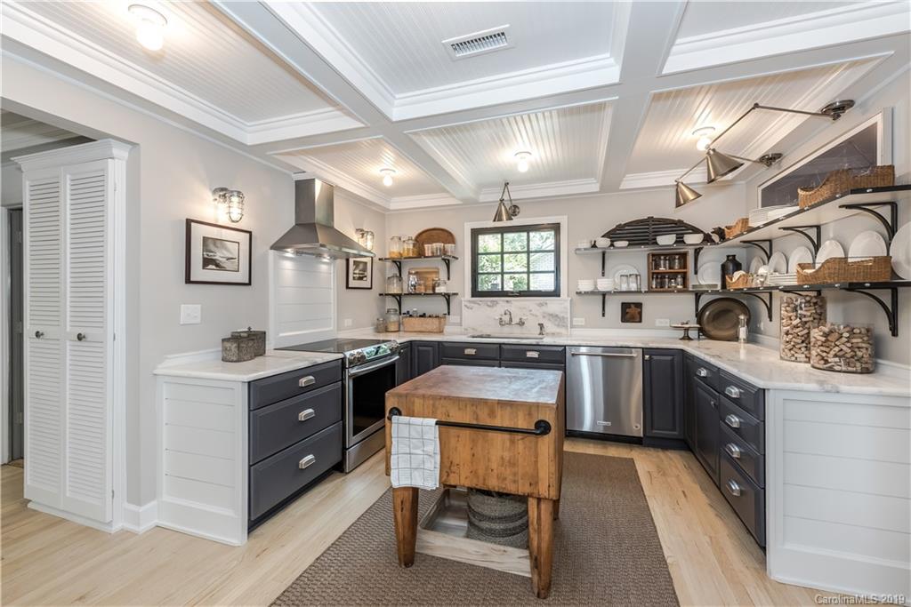 735 Lansdowne Road Charlotte, NC 28270 - Photo 13 of 45