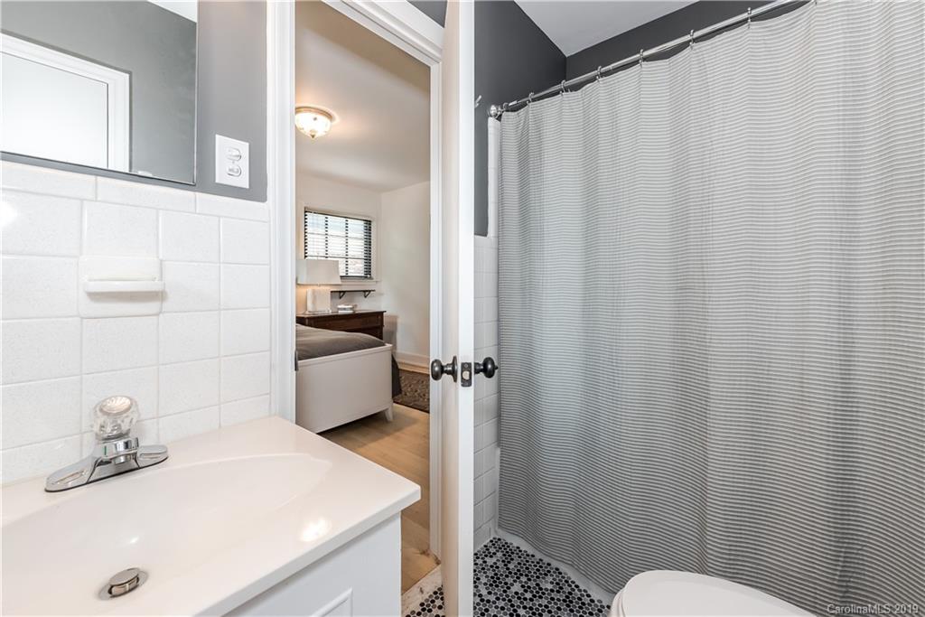 735 Lansdowne Road Charlotte, NC 28270 - Photo 30 of 45