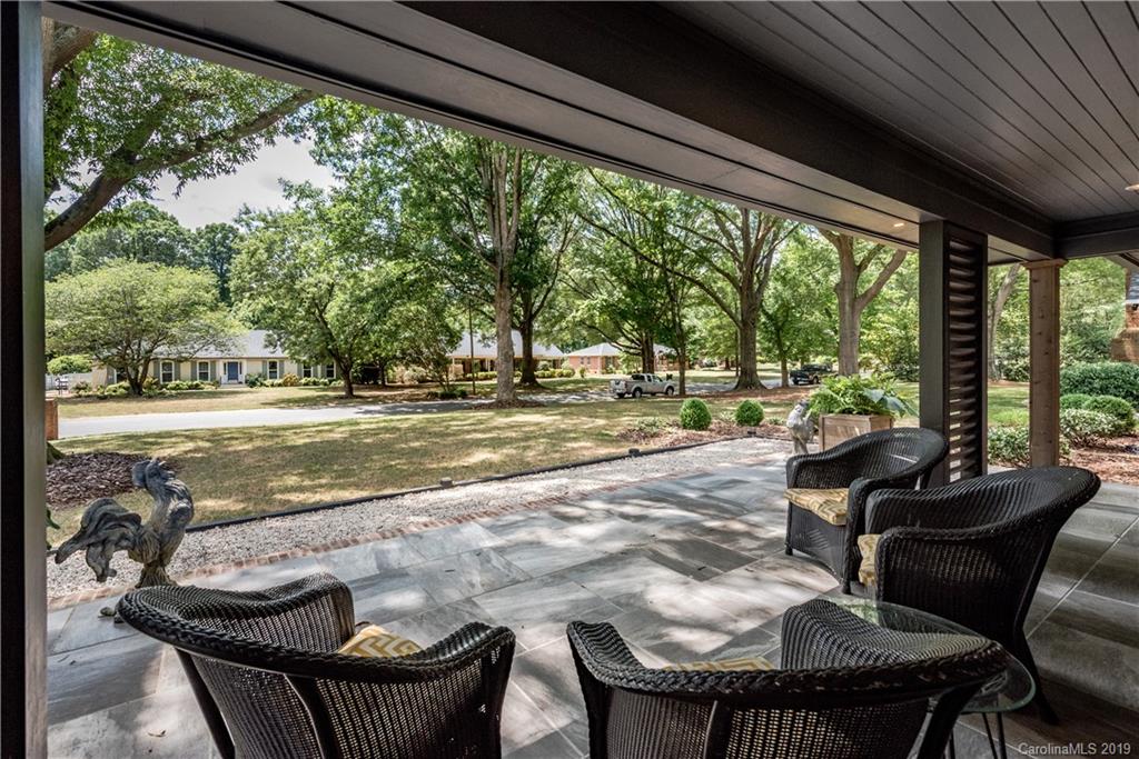 735 Lansdowne Road Charlotte, NC 28270 - Photo 4 of 45