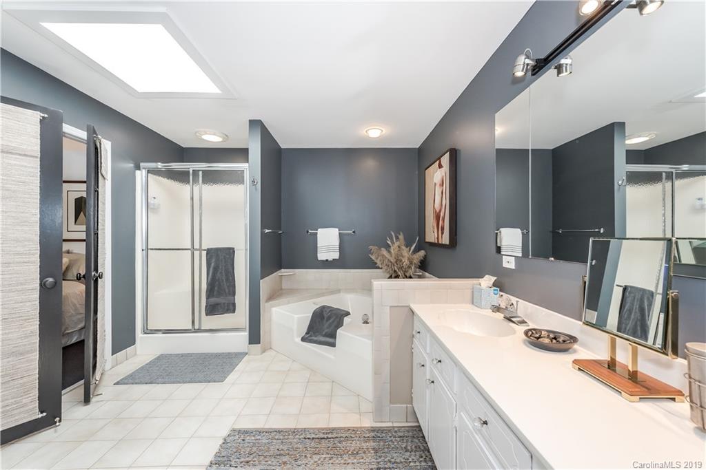 735 Lansdowne Road Charlotte, NC 28270 - Photo 37 of 45