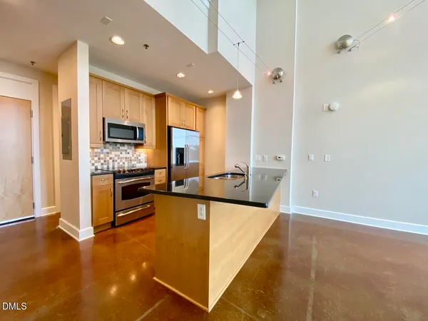 $1,650 | 2608 Erwin Road, Unit 428, Durham, NC 27705