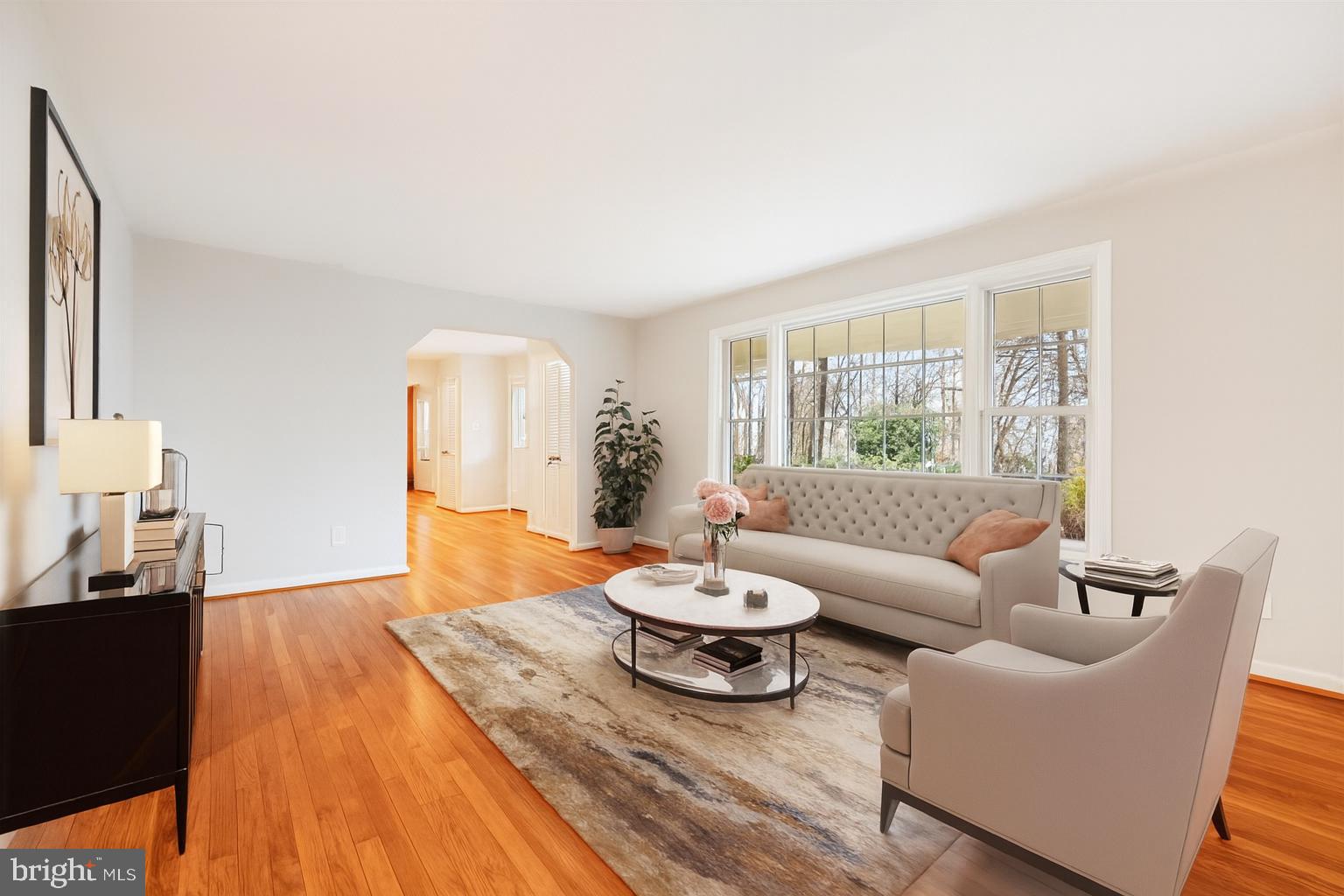 8212 Killean Way Potomac, MD 20854 - Photo 5 of 51 a living room with furniture and a window