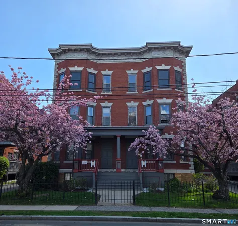 $1,450 | 52 Atwood Street, Unit 3B, Hartford, CT 06105